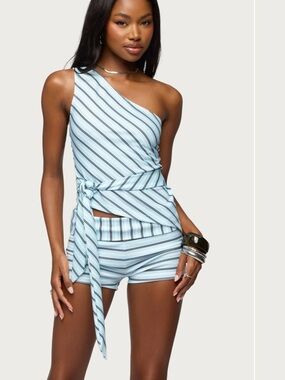 Edikted Asymmetric Striped Top & Foldover Shorts Set